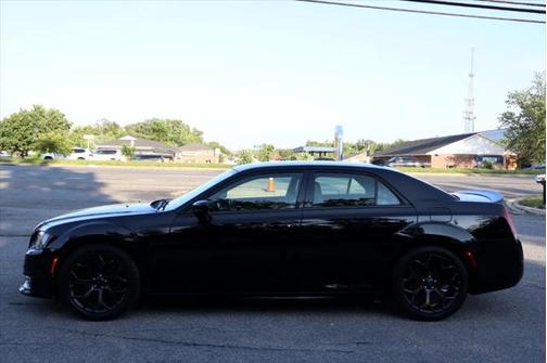 2019 Chrysler 300 S