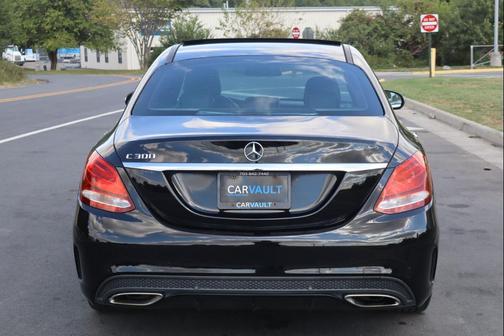 2015 Mercedes-Benz C-Class Sport