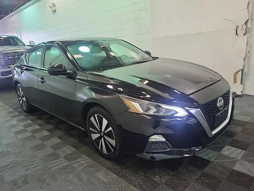 2021 Nissan Altima 2.5 SV