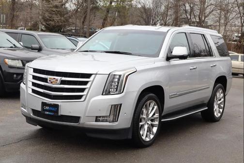 2019 Cadillac Escalade Luxury