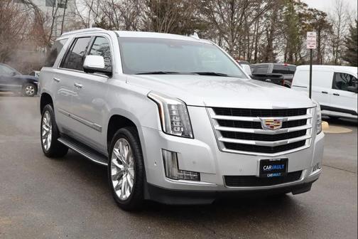 2019 Cadillac Escalade Luxury