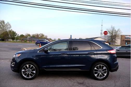 2017 Ford Edge Titanium