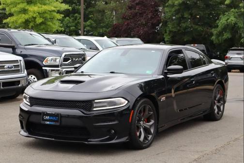 Granite Pearlcoat 2017 Dodge Charger R/T