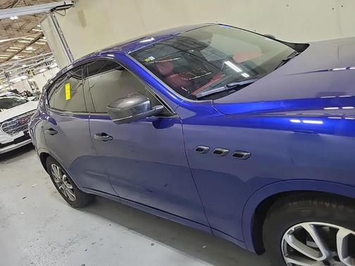 Blue 2019 Maserati Levante Base