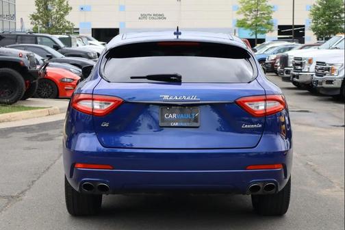 Blue 2019 Maserati Levante Base