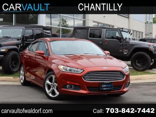 Red 2013 Ford Fusion SE
