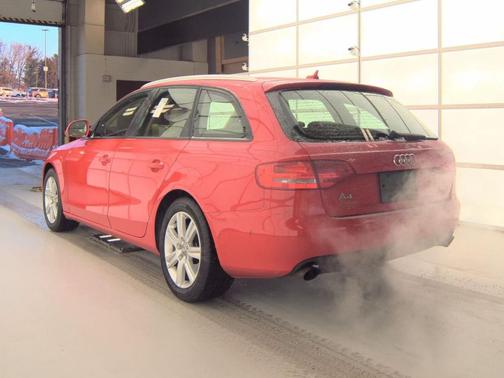 2009 Audi A4 2.0T Avant Premium quattro