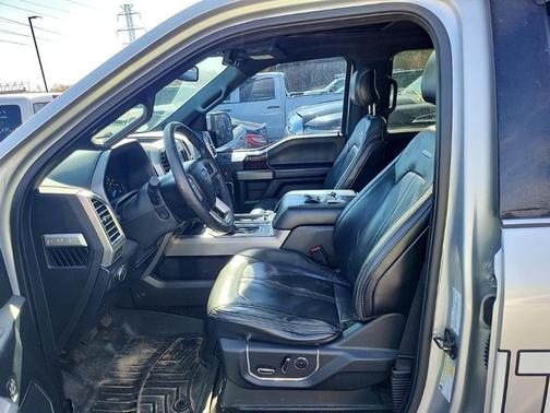 2016 Ford F-150 Platinum