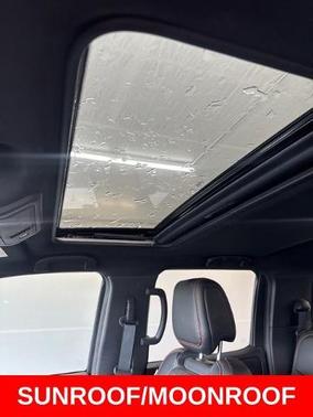Glacier White 2025 Nissan Frontier PRO-4X