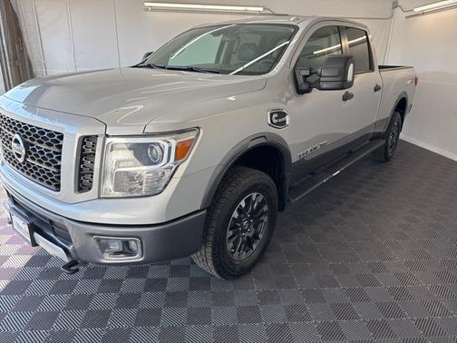 2019 Nissan Titan XD PRO-4X