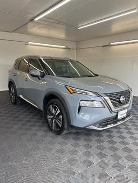 2022 Nissan Rogue SL