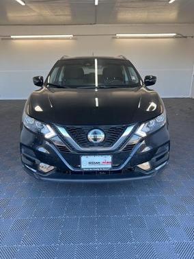 2022 Nissan Rogue Sport SV