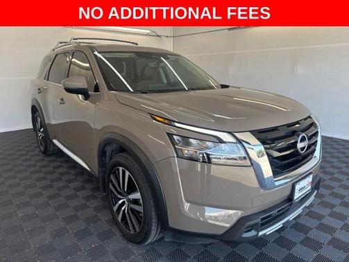 Baja Storm 2024 Nissan Pathfinder Platinum