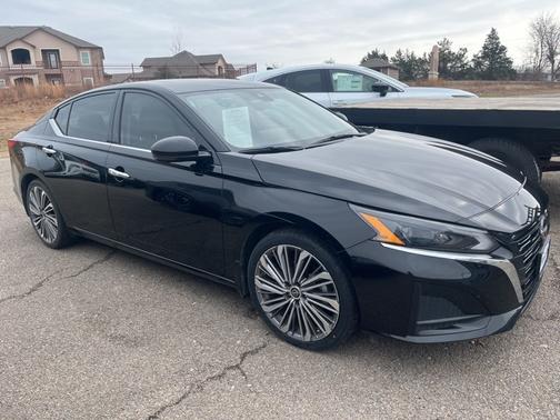 2024 Nissan Altima 2.5 SL