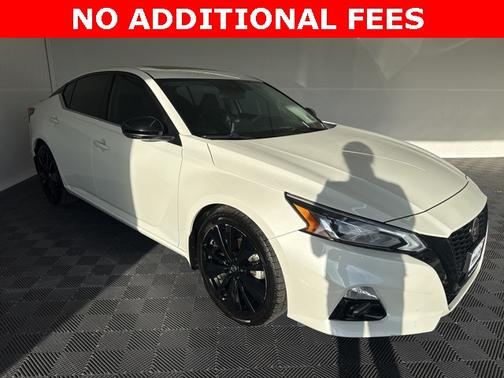 2022 Nissan Altima 2.5 SR
