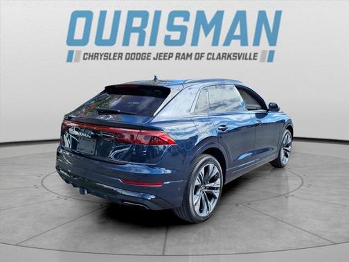 2024 Audi Q8 55 Premium Plus