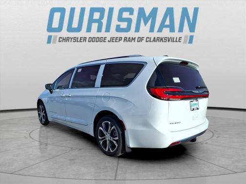 2026 Chrysler Pacifica L