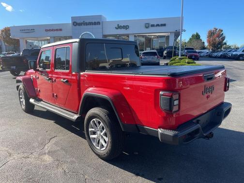 2023 Jeep Gladiator Sport S