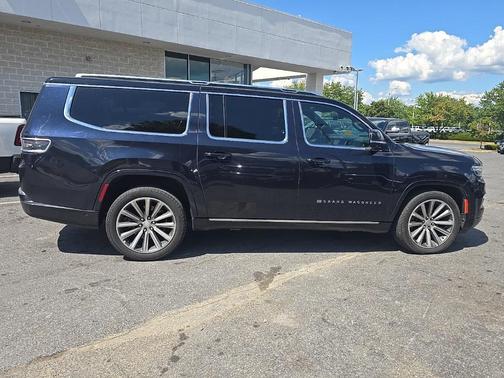 2023 Jeep Grand Wagoneer L Series II 4x4