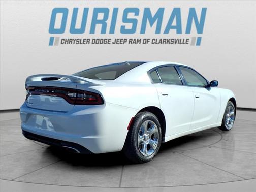 2015 Dodge Charger SE