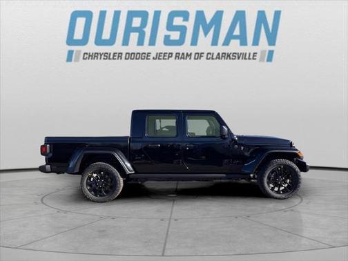 2025 Jeep Gladiator Nighthawk