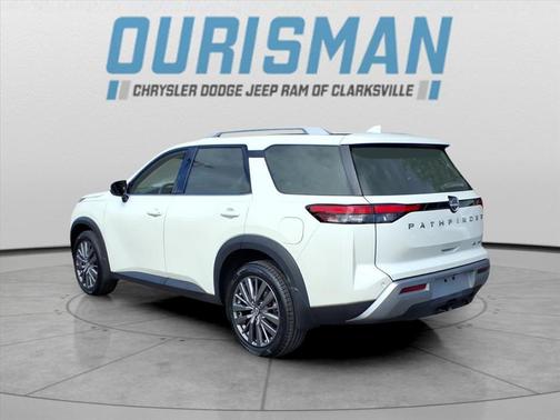 2024 Nissan Pathfinder SL 4WD