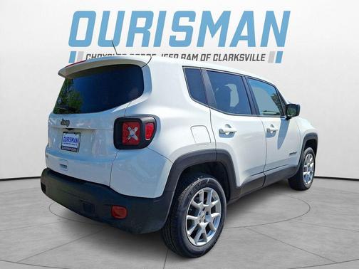 Alpine White Clearcoat 2023 Jeep Renegade Latitude