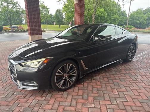 2017 INFINITI Q60 3.0T Premium