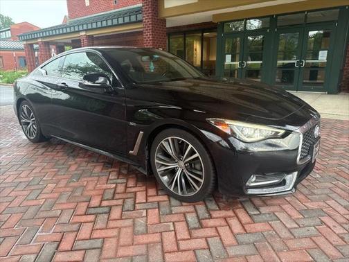 2017 INFINITI Q60 3.0T Premium