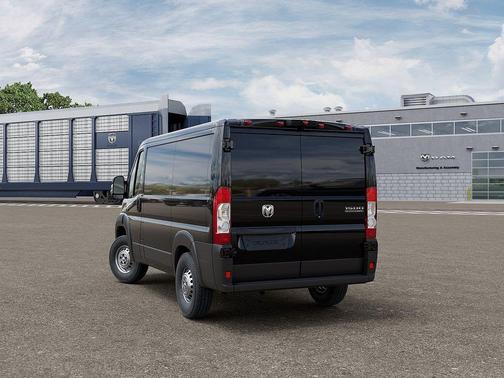 Black Clearcoat 2026 RAM ProMaster 1500 Low Roof