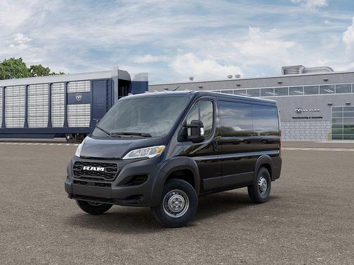 Black Clearcoat 2026 RAM ProMaster 1500 Low Roof