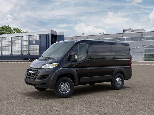 Black Clearcoat 2026 RAM ProMaster 1500 Low Roof