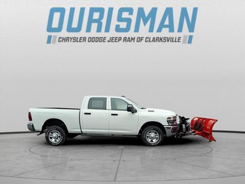 2025 RAM 2500 Tradesman Crew Cab 4x4 6'4' Box