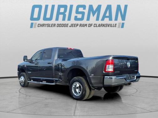 2024 RAM 3500 Big Horn Crew Cab 4x4 8' Box