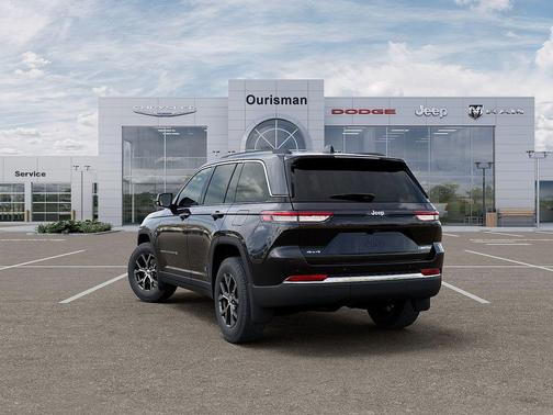 Diamond Black Crystal Pearlcoat 2025 Jeep Grand Cherokee Limited