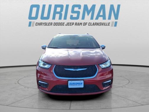 2026 Chrysler Pacifica L