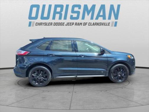 2023 Ford Edge SE