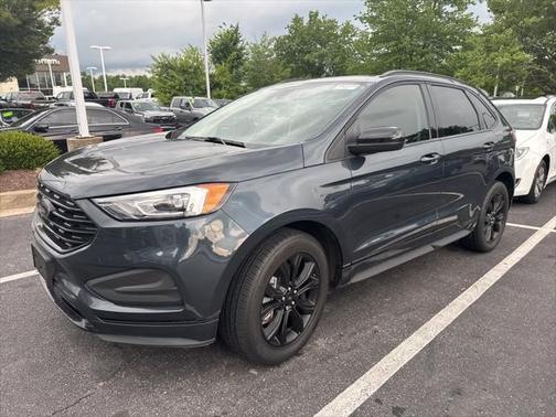 2023 Ford Edge SE