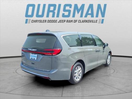 2025 Chrysler Pacifica L