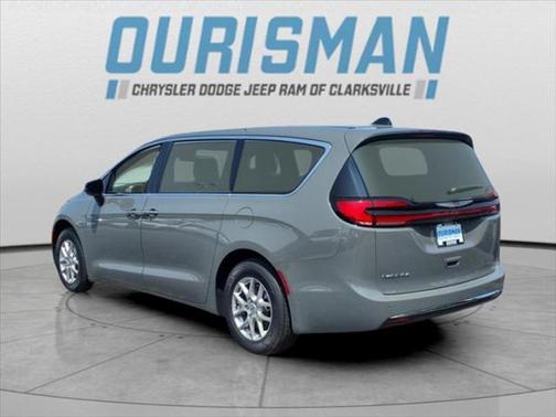 2025 Chrysler Pacifica L