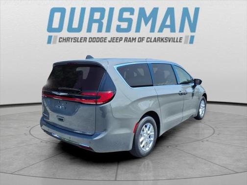 2025 Chrysler Pacifica L