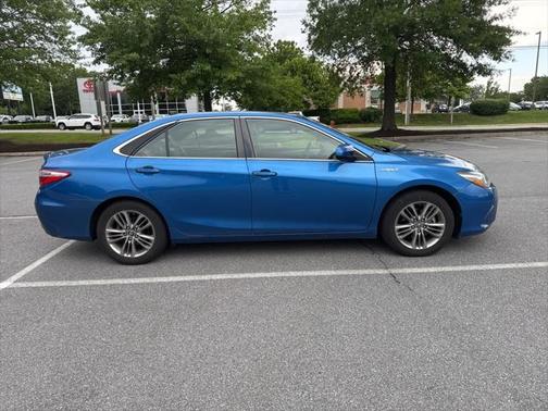 2017 Toyota Camry Hybrid SE
