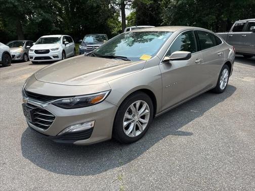 2022 Chevrolet Malibu FWD LT