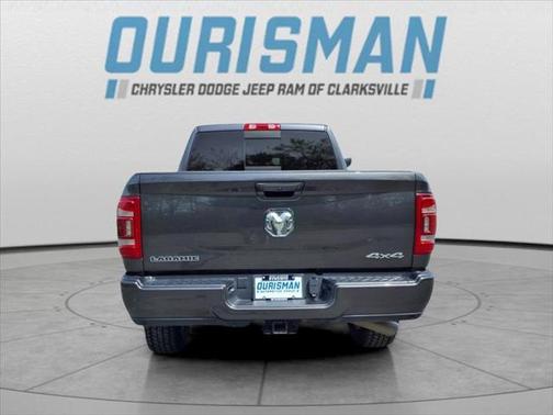 2022 RAM 3500 Laramie Crew Cab 4x4 6'4' Box