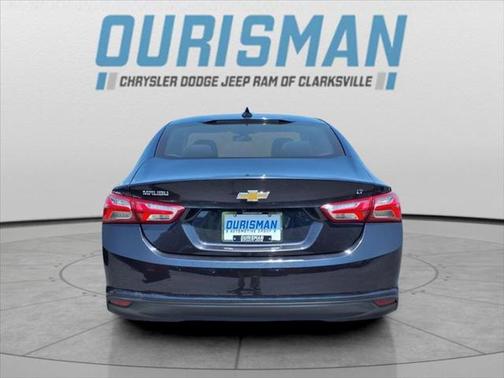 2022 Chevrolet Malibu FWD LT