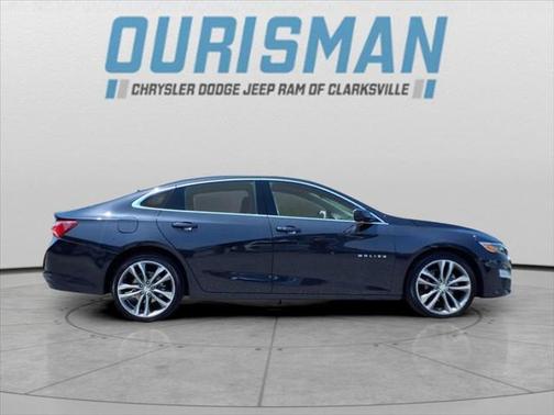 2022 Chevrolet Malibu FWD LT
