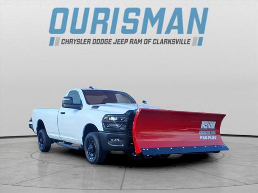 2025 RAM 2500 Tradesman Regular Cab 4x4 8' Box