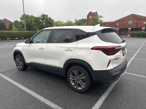 2022 Kia Seltos LX