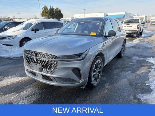 2025 Lincoln Nautilus Reserve