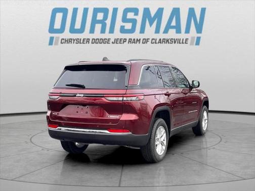 2025 Jeep Grand Cherokee Laredo